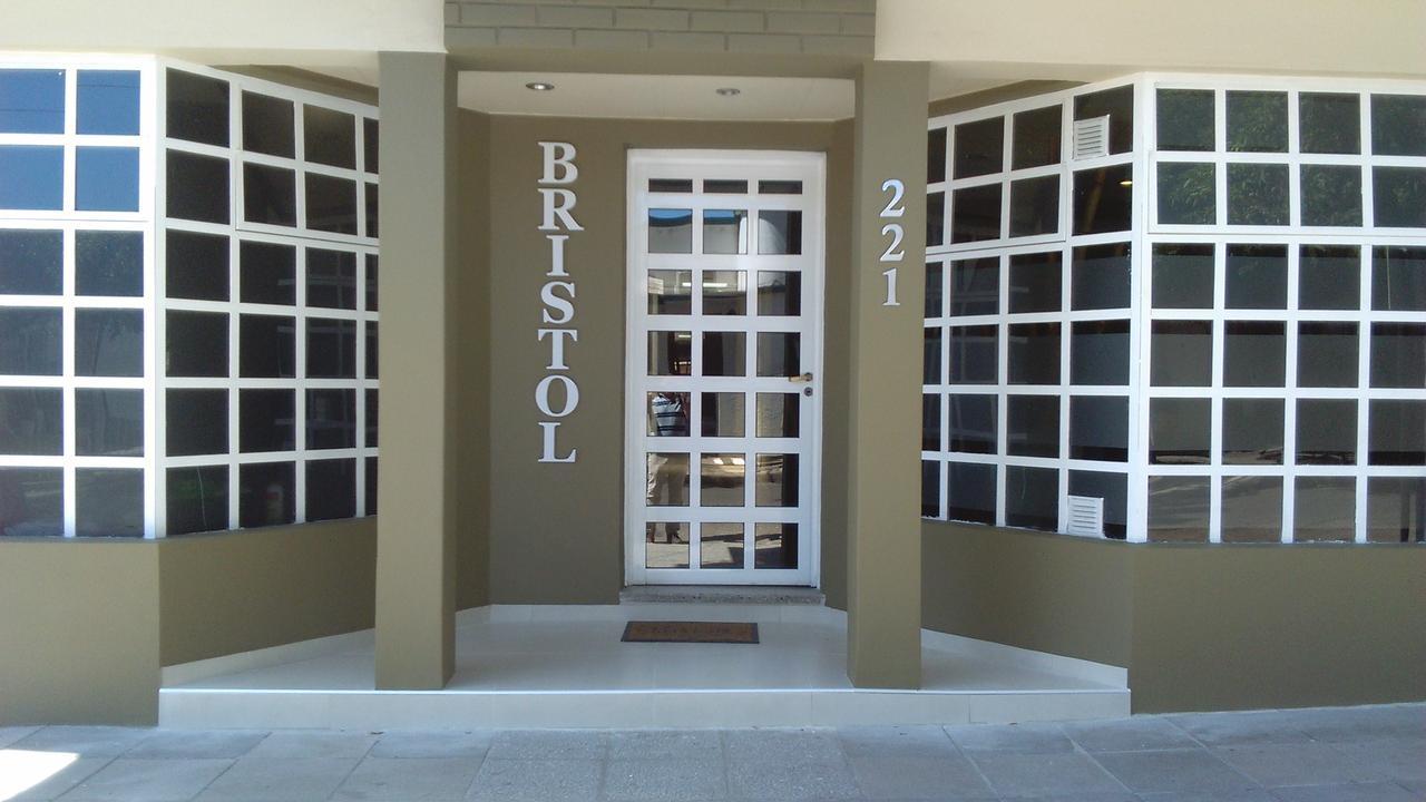 Hotel Bristol パラナ エクステリア 写真